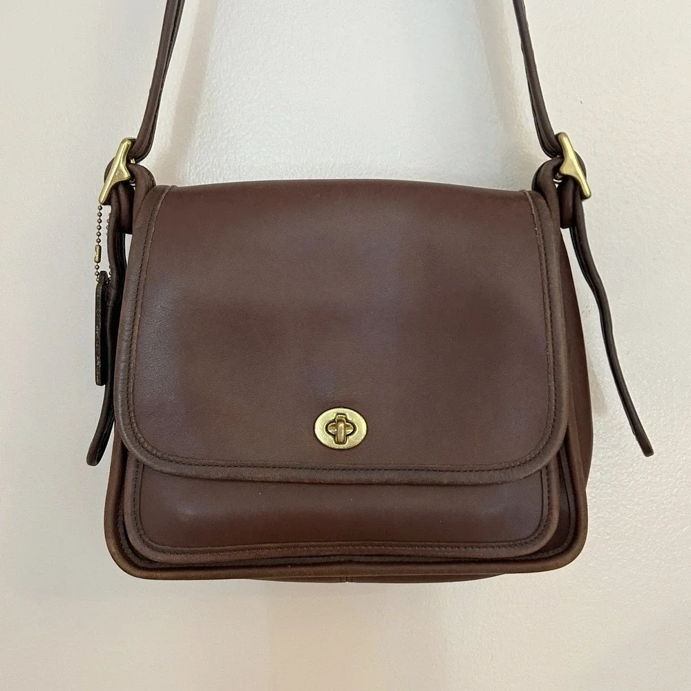 Coach Vintage Brown Leather Ramblers Legacy Crossbody Bag 9061 Brass Turnlock
